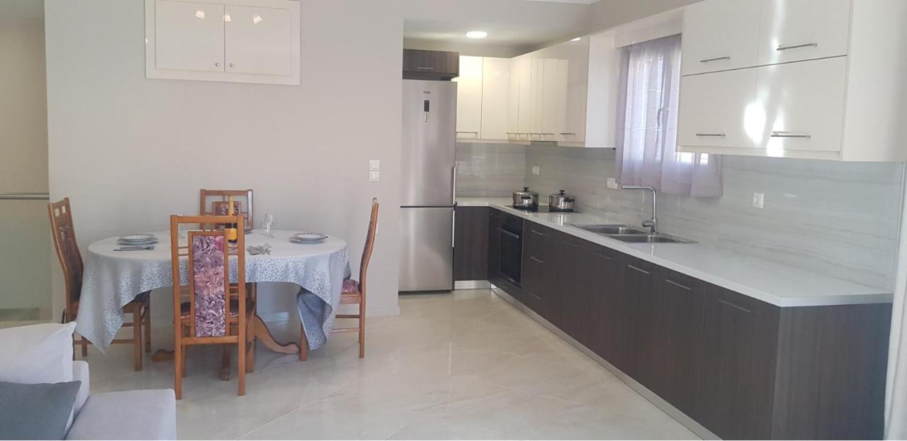 Harry'S Apartment Lefkimmi  Esterno foto
